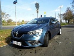 Niebieski Używany 2018 Renault Mégane GrandTour Kombi | 45 900 zł (Drogi)
