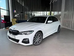 Alpine white 3 Używany 2019 BMW 320 Shadowline Sedan/Limuzyna | 144 900 zł (Uczciwa cena)