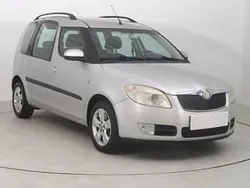 Srebrny Używany 2007 Skoda Roomster Kombi | 12 499 zł (Uczciwa cena)