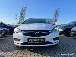 Biały Używany 2016 Opel Astra Kombi | 24 000 zł (Uczciwa cena)