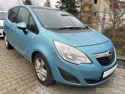 Turkusowy metalik Używany 2011 Opel Meriva Minivan | 17 900 zł