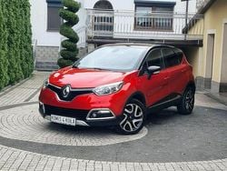 Czerwony (metalik) Używany 2016 Renault Captur SUV | 35 900 zł (Uczciwa cena)