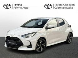 Biały Używany 2024 Toyota Yaris Style Hatchback | 89 900 zł (Uczciwa cena)