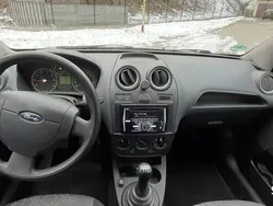 Czarny Używany 2007 Ford Fiesta Hatchback | 7300 zł (Uczciwa cena)