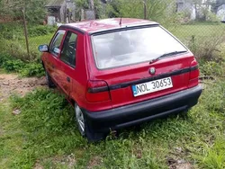 Czerwony Używany 1996 Skoda Felicia Hatchback | 1200 zł (Dobra cena)