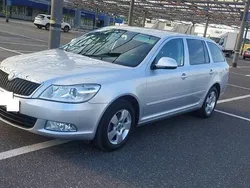 Srebrny Używany 2011 Skoda Octavia Elegance Kombi | 33 500 zł (Drogi)
