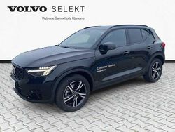 Czarny Nowe 2026 Volvo XC40 SUV | 169 900 zł
