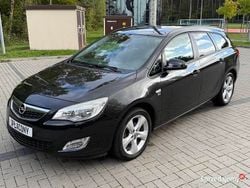 Czarny Używany 2012 Opel Astra Kombi | 18 900 zł (Uczciwa cena)