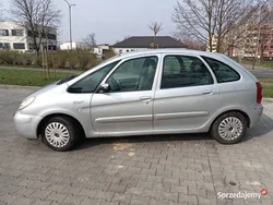 Srebrny Używany 2009 Citroën Xsara Picasso Minivan | 6000 zł (Uczciwa cena)