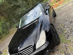 Używany 2006 Mercedes CLS320 | 12 500 zł