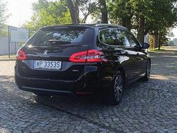 Czarny Używany 2015 Peugeot 308 Allure Kombi | 31 000 zł (Dość drogi)
