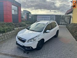 Biały (metalik) Używany 2014 Peugeot 2008 SUV | 12 500 zł