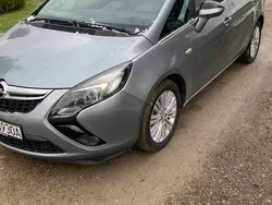 Używany 2015 Opel Zafira Minivan | 26 900 zł (Dobra cena)