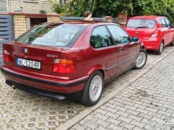 Bordowy Używany 1997 BMW 316 Hatchback | 14 500 zł