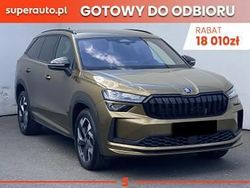Złoty Nowe 2025 Skoda Kodiaq SportLine SUV | 228 140 zł (Drogi)