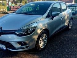 Srebrny Używany 2017 Renault Clio IV Kombi | 30 999 zł (Dość drogi)