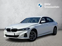 Biel mineralna metalizowany Używany 2024 BMW 318 Shadowline Sedan/Limuzyna | 149 900 zł (Dobra cena)