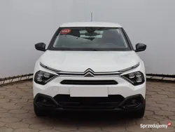 Biały Używany 2021 Citroën C4 PureTech Hatchback | 66 999 zł (Dość drogi)