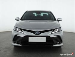 Srebrny Używany 2021 Toyota Camry Sedan/Limuzyna | 109 999 zł (Uczciwa cena)