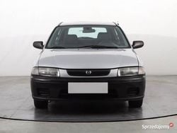 Srebrny Używany 2000 Mazda 323 Hatchback | 2499 zł