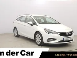 Biały (metalik) Używany 2018 Opel Astra Enjoy Sedan/Limuzyna | 49 900 zł (Dość drogi)