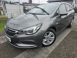 Szary (metalik) Używany 2018 Opel Astra Kombi | 34 999 zł (Uczciwa cena)