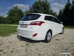 Biały Używany 2015 Hyundai i30 Kombi | 26 999 zł (Uczciwa cena)