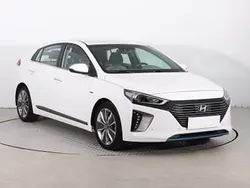 Biały Używany 2018 Hyundai Ioniq Sedan/Limuzyna | 64 999 zł