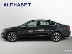 Czarny Używany 2022 VW Passat Business Sedan/Limuzyna | 81 500 zł (Uczciwa cena)