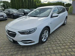 Biały Używany 2020 Opel Insignia Kombi | 56 500 zł (Uczciwa cena)