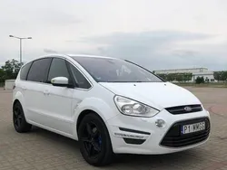 Używany 2012 Ford S-MAX S Minivan | 37 500 zł (Uczciwa cena)