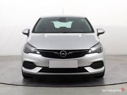 Srebrny Używany 2020 Opel Astra Hatchback | 37 999 zł (Dobra cena)
