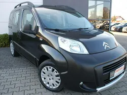 Czarny (metalik) Używany 2011 Citroën Nemo Minivan | 15 900 zł