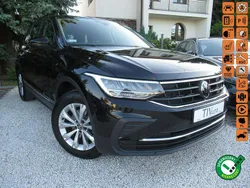 Czarny Używany 2022 VW Tiguan SUV | 87 720 zł (Super Cena)