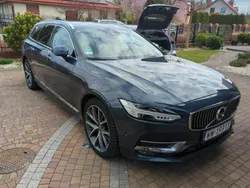 Niebieski ciemny (metalik) Używany 2020 Volvo V90 Kombi | 99 900 zł (Dobra cena)