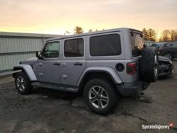 Srebrny Używany 2018 Jeep Wrangler Unlimited Sahara SUV | 56 000 zł
