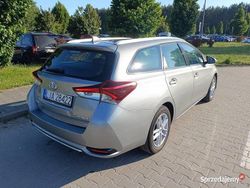 Srebrny Używany 2015 Toyota Auris Kombi | 44 900 zł (Uczciwa cena)