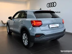 Szary Używany 2024 Audi Q2 SUV | 119 980 zł (Dość drogi)