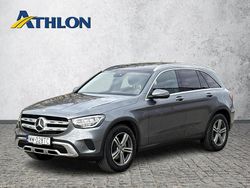 Szary (metalik) Używany 2022 Mercedes GLC200 SUV | 171 000 zł (Uczciwa cena)