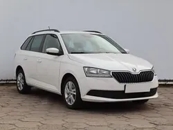 Biały Używany 2022 Skoda Fabia Kombi | 44 999 zł (Uczciwa cena)