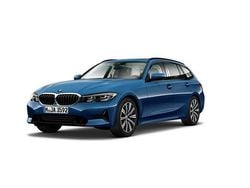 Niebieski phytonic metalizowany Używany 2021 BMW 320 Shadowline Kombi | 139 900 zł (Dobra cena)