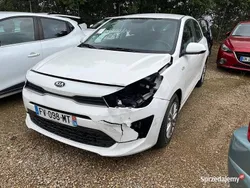 Biały Używany 2020 Kia Rio Hatchback | 35 200 zł