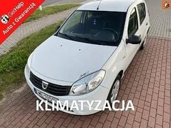 Biały Używany 2011 Dacia Sandero Hatchback | 10 600 zł (Uczciwa cena)