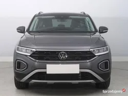 Szary Używany 2024 VW T-Roc SUV | 106 999 zł (Uczciwa cena)