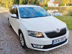 Biały Używany 2015 Skoda Octavia Business Line Kombi | 42 000 zł (Uczciwa cena)
