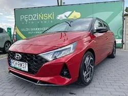 Czerwony (metalik) Używany 2021 Hyundai i20 Hatchback | 66 900 zł (Dość drogi)