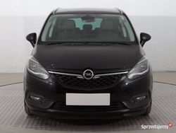 Czarny Używany 2017 Opel Zafira Tourer Minivan | 48 999 zł (Uczciwa cena)