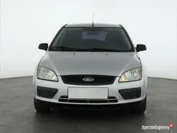 Srebrny Używany 2006 Ford Focus Hatchback | 8999 zł (Uczciwa cena)