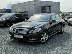 Czarny (metalik) Używany 2012 Mercedes E250 Sedan/Limuzyna | 57 900 zł