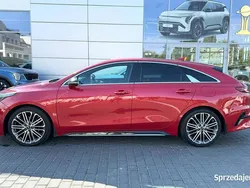 Czerwony Używany 2019 Kia ProCeed 4 Hatchback | 84 900 zł (Dość drogi)